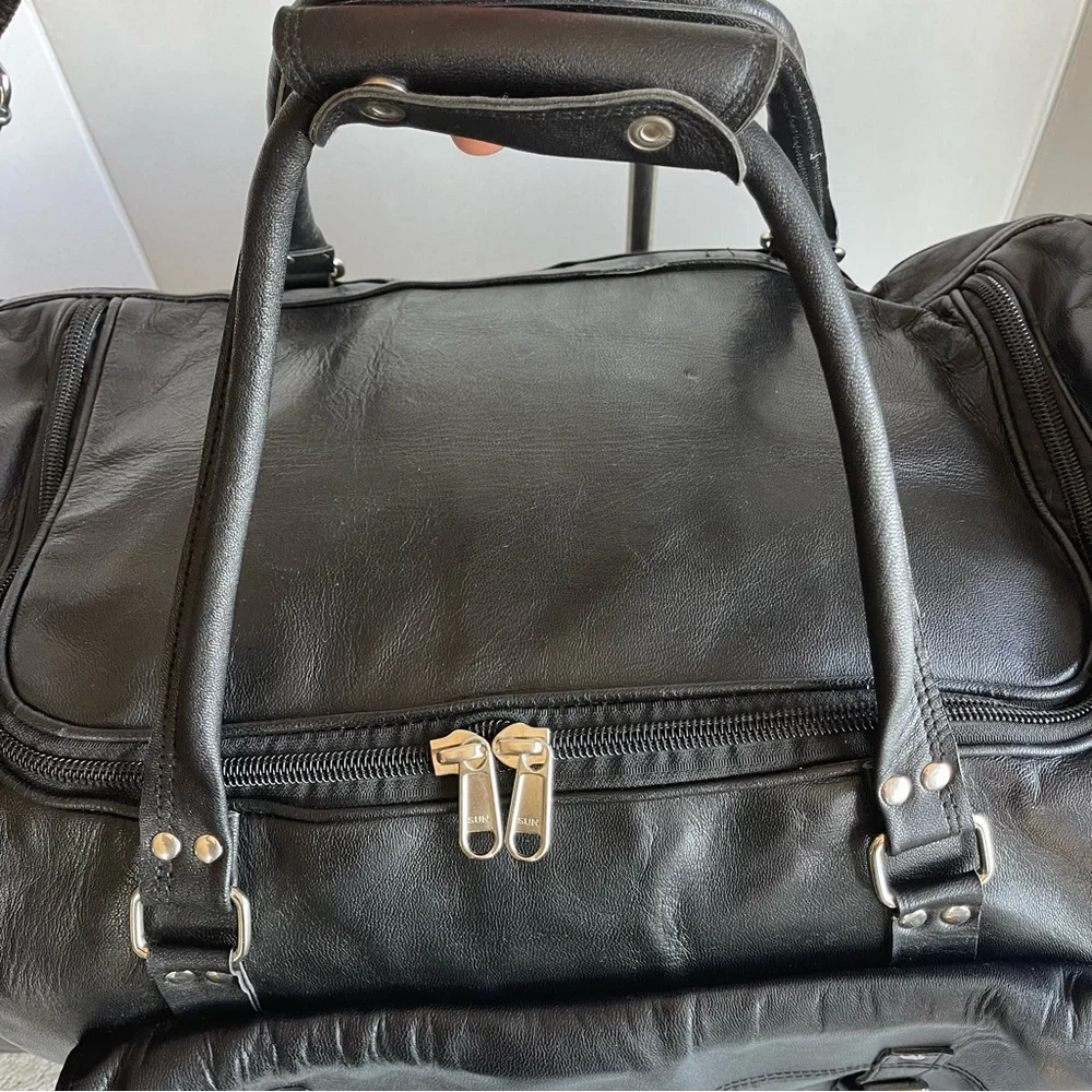 Black Leather Weekender Duffel Bag - Unbranded